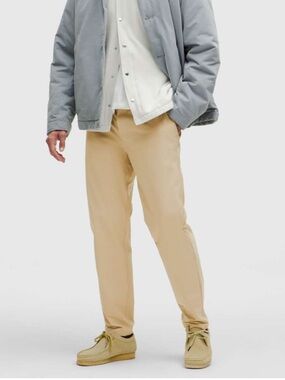 Preowned Lululemon ABC Warpstreme Slim-Fit Pull-On Pant *Regular Trench sz M